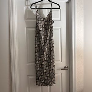 Medium snake skin long dress